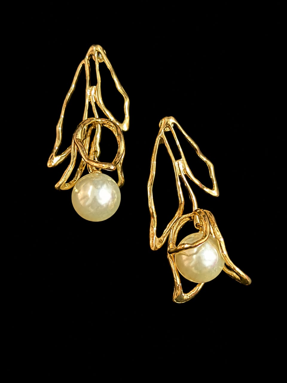 Golden Vine Pearl Earrings thumbnail 2