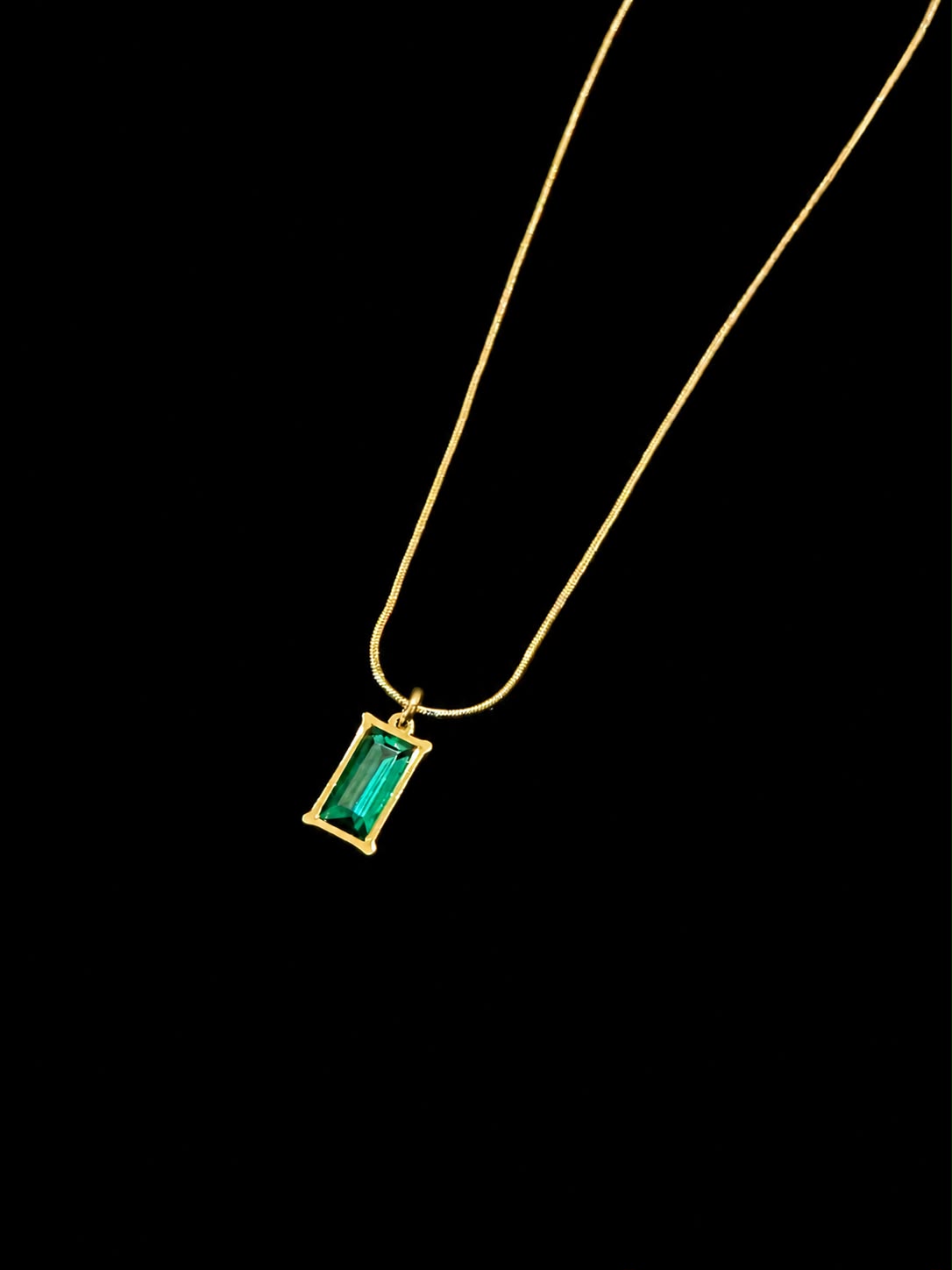 Emerald Grace Necklace
