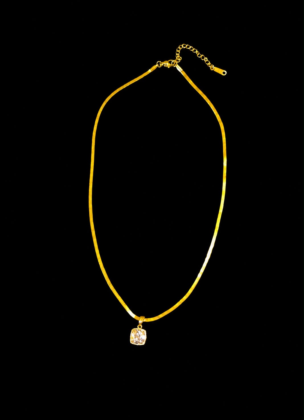 Sparkling Golden Necklace
